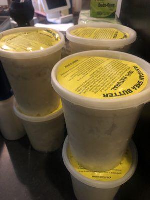 Raw Shea butter tubs