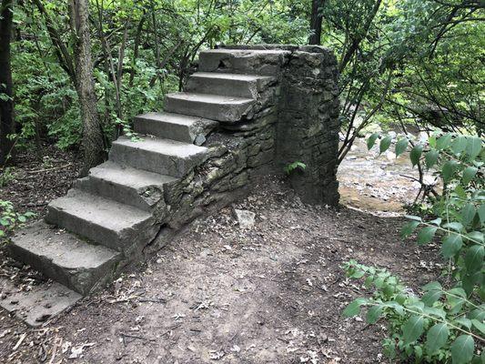 Abandoned staircase that we think use to lead to a bridge to cross the creek.