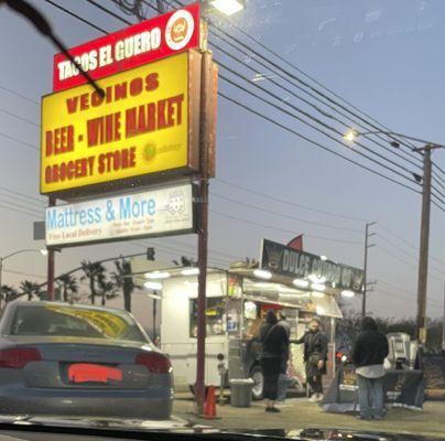 Dulce Churros Co, located in Vecinos Market Parking Lot