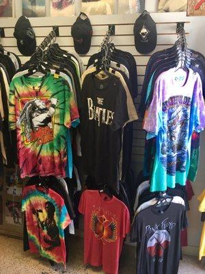 DD Collectibles - Madeira Beach Fl- great selection of items.