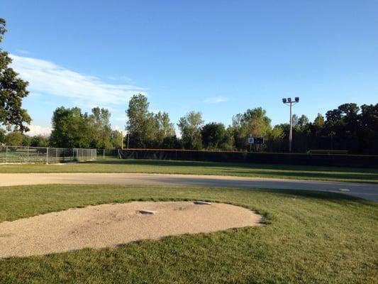 Merrionette Park Baseball