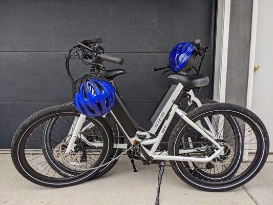 Pace Aventon eBikes. Sturdy for the Keuka Outlet Trail!