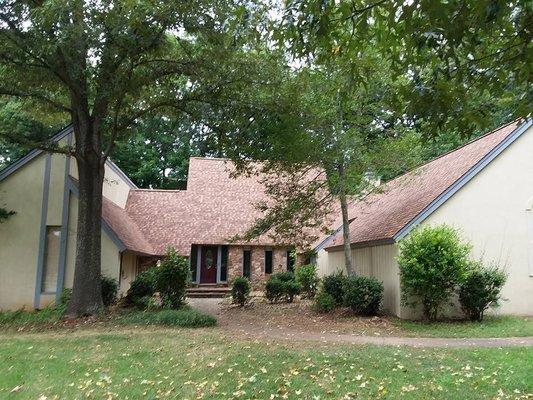 New roof on a big house in Rain Tree Golf Course