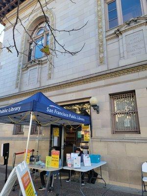 Mission Branch Library