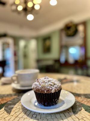 Coffee & Orange Cranberry Muffin - Aroma recommended! They know what they are talking about.