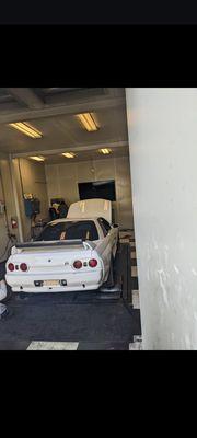 Picture of my car on their dyno, the day the engine blew.