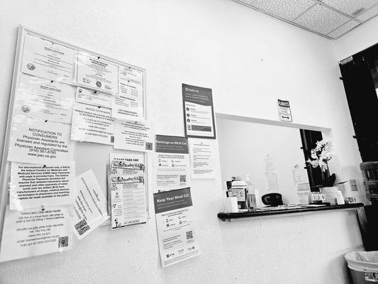 Front Counter at Long Beach Primary Associates