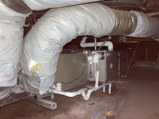 Crawlspace heater and ducting.