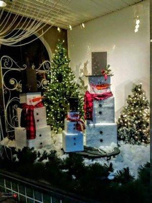 Panache Christmas snow men made by owner Deb Sauber