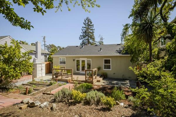 140 Palm Ave. San Carlos Backyard View