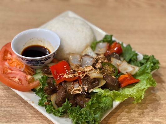 C8 Shaken Beef Steamed Rice Platter