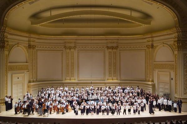 Students performing at the Carnegie Hall, NYC