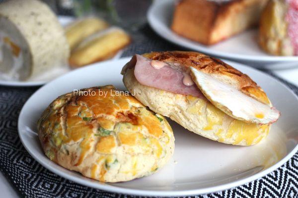 Scallion & Pork Floss Bolo Bun ($3.50) and Egg & Ham Bolo Bun ($3.75) - both much sweeter than expected. Just OK