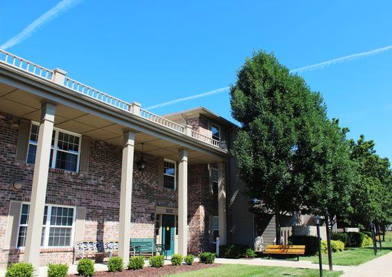 Cambridge Square Apartments of Bloomington