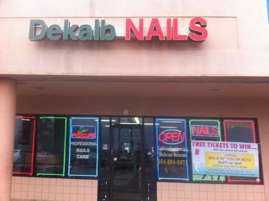 Dekalb Nails