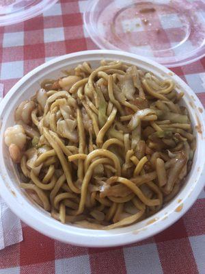 Shrimp lo mein