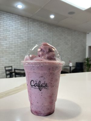 Blueberry Pineapple Smoothie