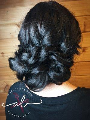 Rustic wedding updo.