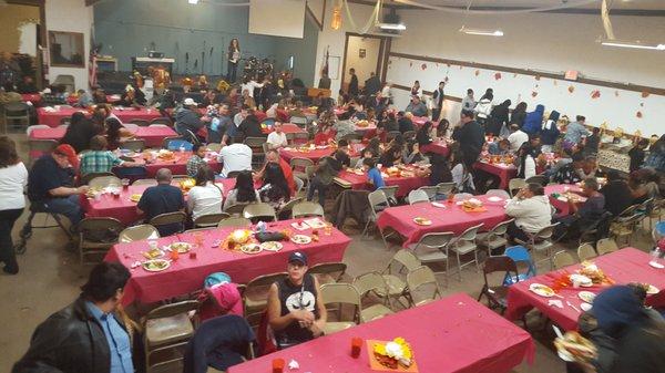 2015 THANKSGIVING COMMUNITY DINNER