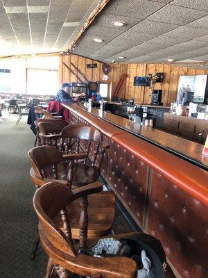 Bar area of caribou lodge , it's a beautiful location, just lacking people. Wish more would come to enjoy this great hill