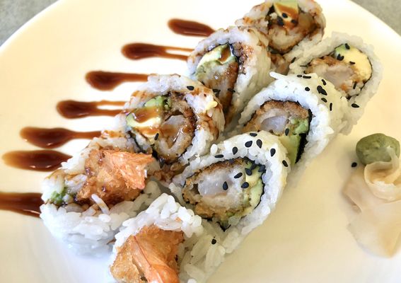 Shrimp tempura avocado roll