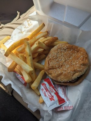 Cheeseburger and fries