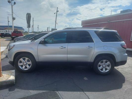 2016 GMC Acadia