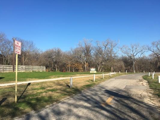 Plenty of space/trails for cars, bicycles, joggers, etc.