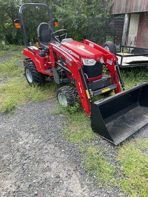 loader service for spreading stone, dirt, or clean up