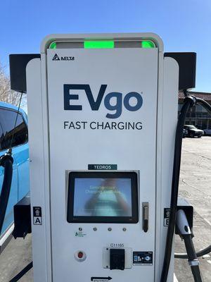 350kW Dual Charging Station