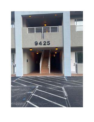 9425 is located in the back of 9415 Building with Ample parking spaces and Designed Handicap parking space.