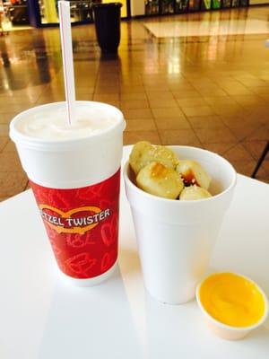 Pretzel Bites and a Lemonade