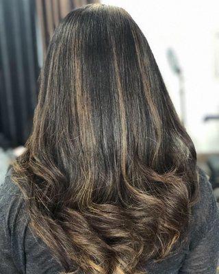 Dark brow balayage