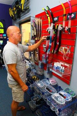 Shopping for snorkels