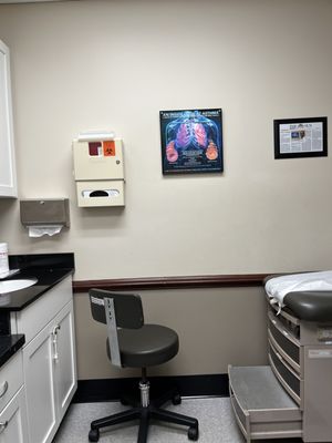 Pic of patient room with very interesting 3D like pics on wall