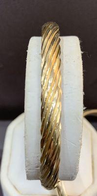 14 Kt Yellow Gold Twisted Bangle Bracelet