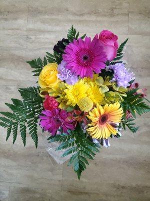 Flower arrangement for birthday