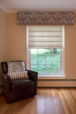 living room roman shade with custom cornice