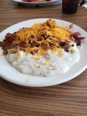 Stuffed biscuits and gravy