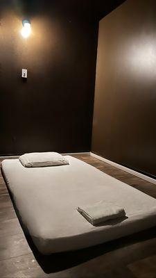 Floor massage room