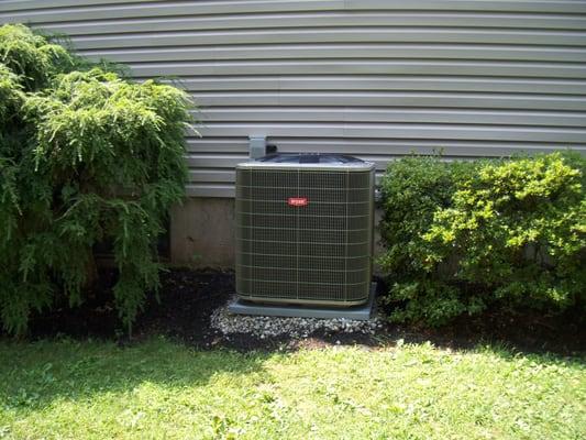 BRYANT 16 SEER 5 Ton A/C