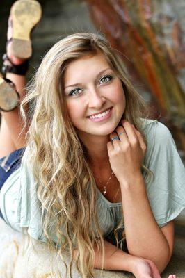 Senior Picture on the Beach. Senior high school portraits outdoors at poular san diego beaches. This shot was at La Jolla Shores.