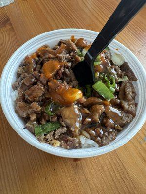 Mini beef bowl