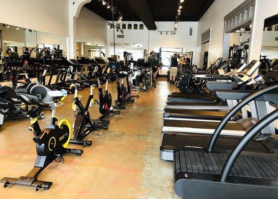 360 Fitness Superstore - Interior - Treadmills & Bikes