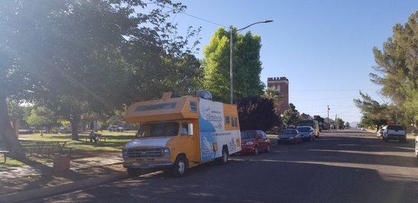 Food truck at 10th Street Park