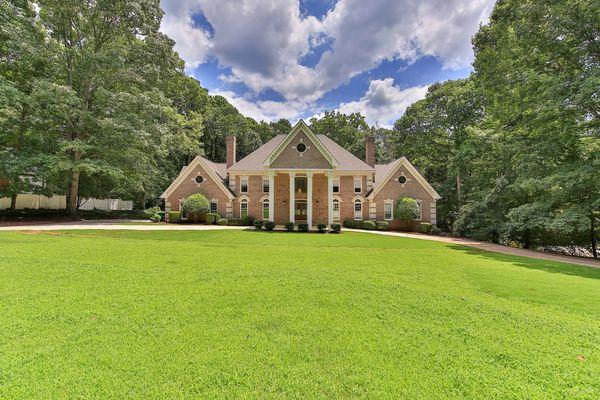 Luxury Home Sold SmokeRise GA by Harry Patel