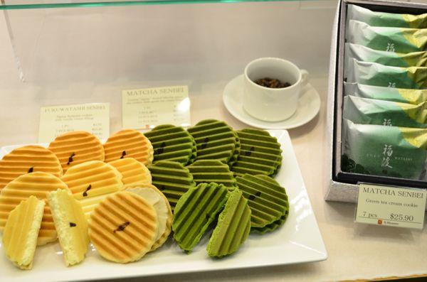 Fukuwatashi senbei & Matcha senbei