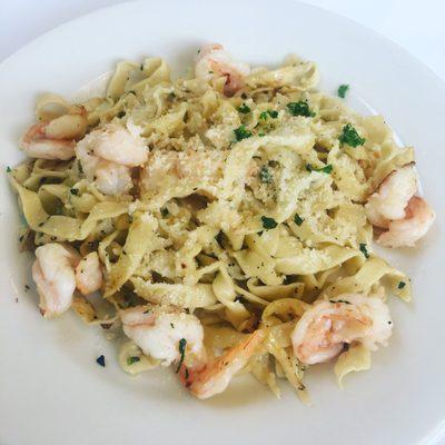 Shrimp pasta