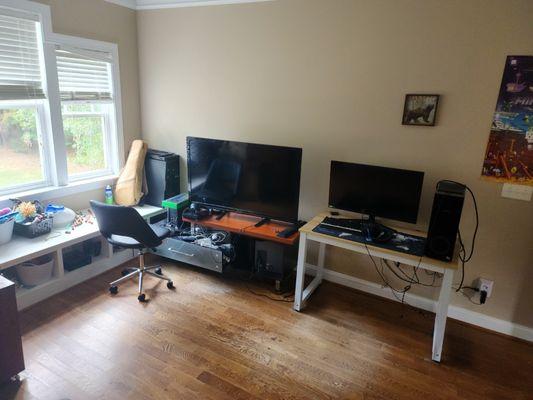 After cleaning a bedroom of a house of 6 kids, this is the room of 2 of those 6 kids that was with several months without cleaning.