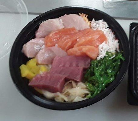 Chirashi Don